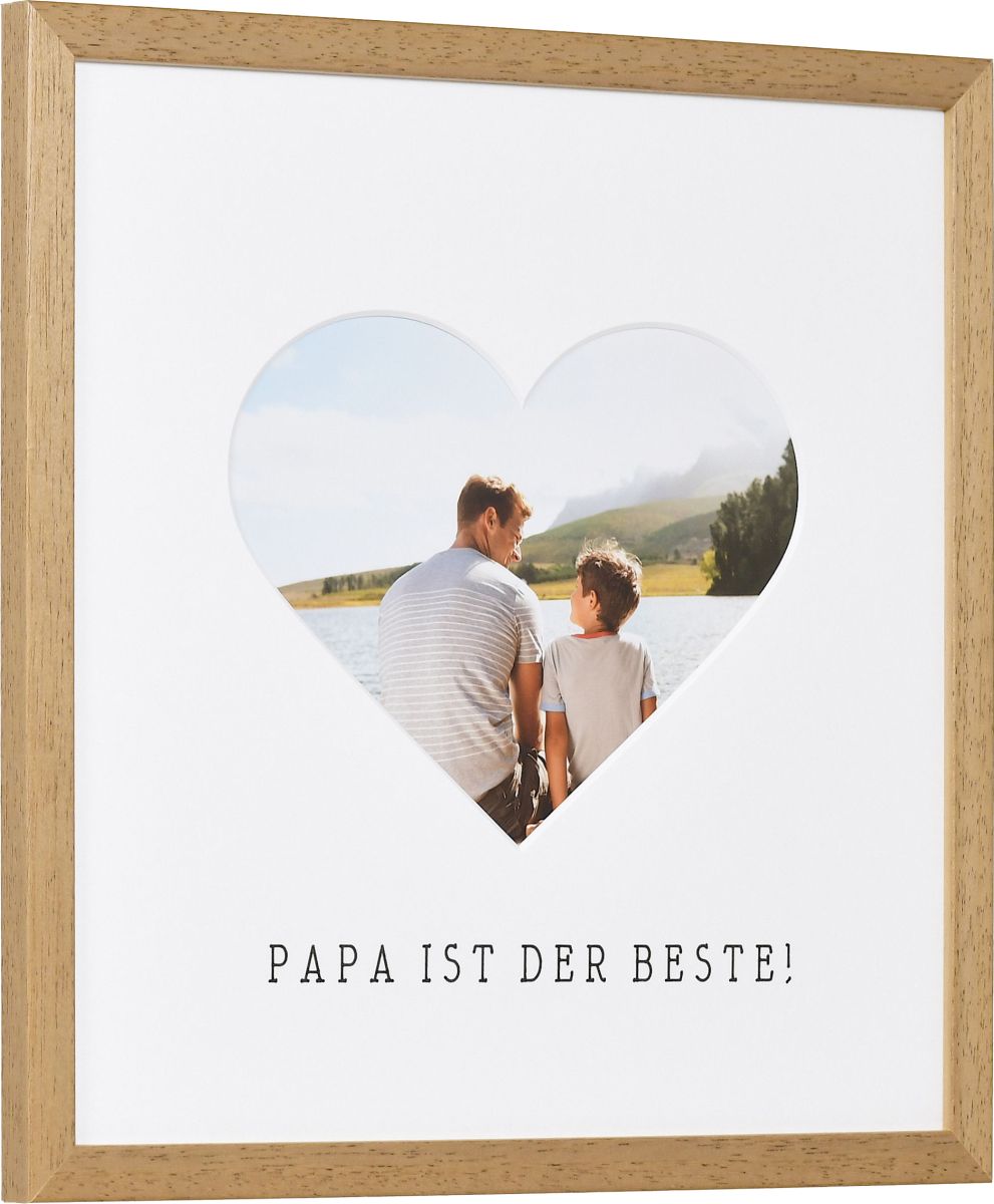 seitliche Ansicht eines Bilderrahmens mit Herzausschnitt für Papa in der Farbe Eiche